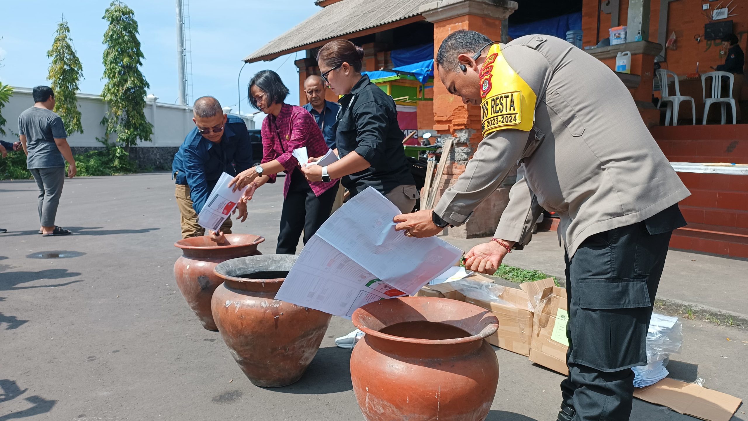 Kpu Denpasar Musnahkan Ribuan Surat Suara Warta Bali Online