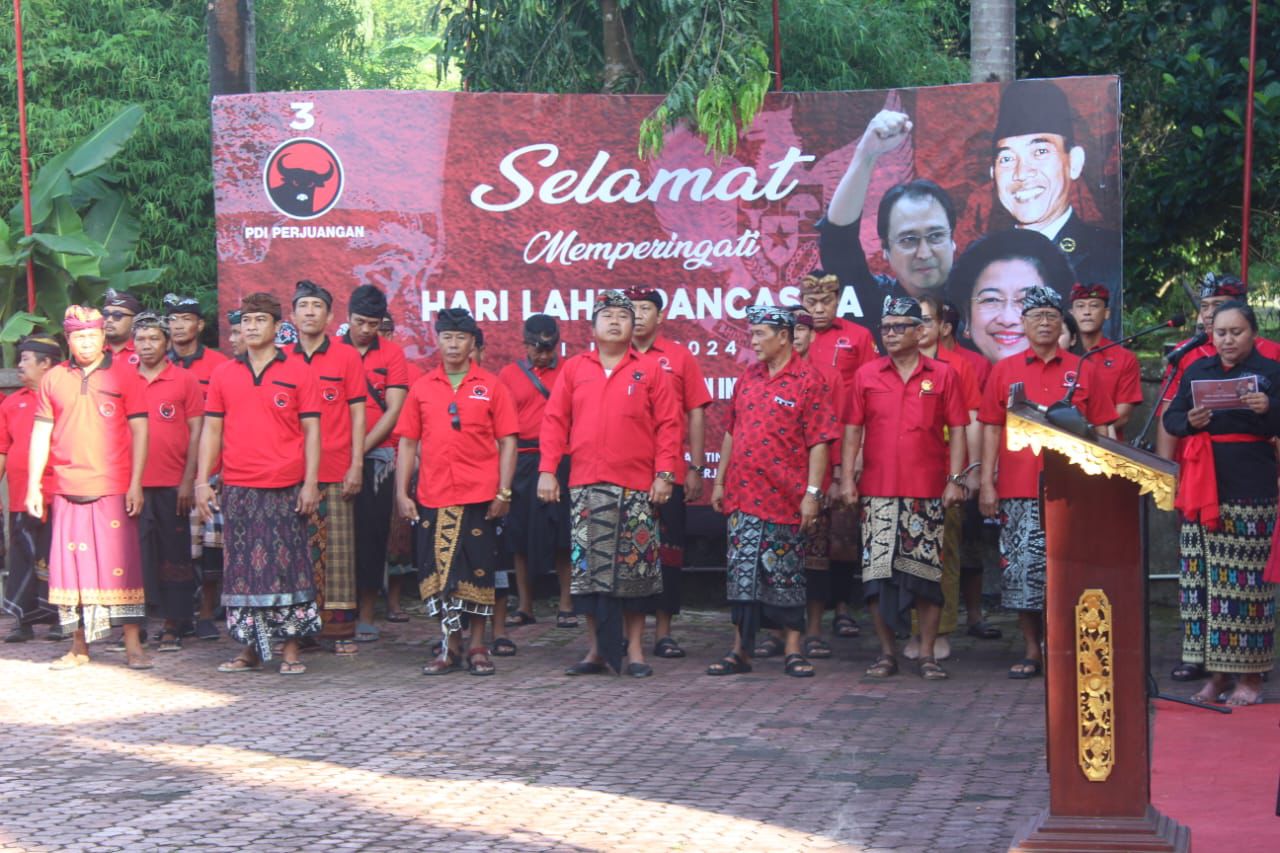 Hikmat Dpc Pdi Perjuangan Badung Gelar Upacara Peringatan Hari Lahir