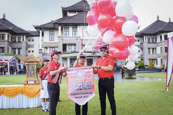 Sekda Adi Arnawa Buka Porsenijar Badung 2023, Pemkab Badung Komit ...